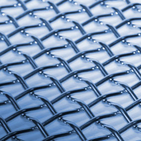 Wire screens with rectangular mesh